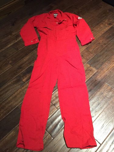 Bulwark Protective Apparel, Jumpsuit, Red, Flame Resistant, Size 34 R, New