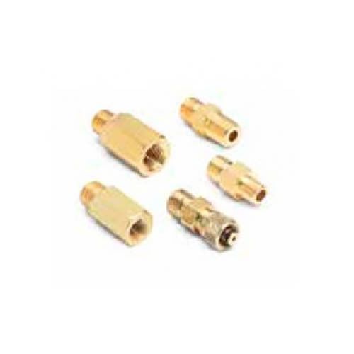 Piecal 020-0228 adapter 1/8&#034; mnpt&amp;fnpt; 1/4&#034; mnpt/fnpt/tube adapter for sale