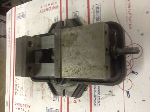 Kurt anglock 5&#034; milling machine vise w/ jaws &amp; swivel base #a50 5-7/8&#039; opening for sale