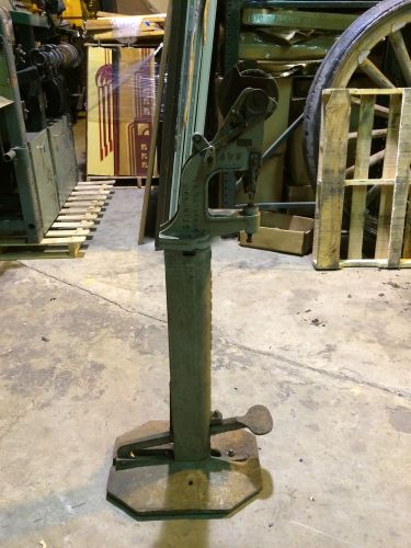 Stimpson 489 Eyelet Grommet Automatic Feed Machine Foot Powered