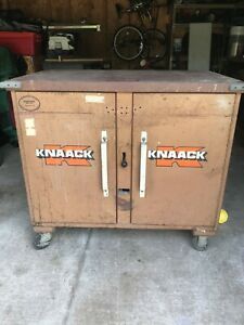KNAACK MODEL 40 JOB BOX TOOL BOX