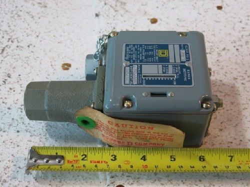 SQUARE D 9012-ADW-3 ADJUSTABLE HYDRAULIC PRESSURE SWITCHES (NEW IN BOX)