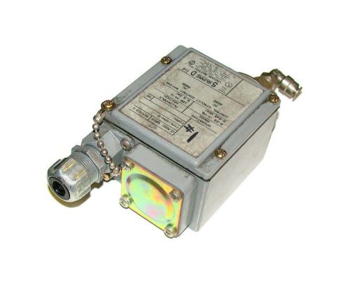 Square d pressure switch 10 amp model 9016gaw-2 for sale