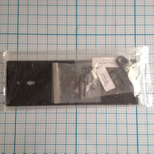 New cpi chatsworth products rack-to-runway mounting plate - 10595-712 - 9-12&#034; for sale
