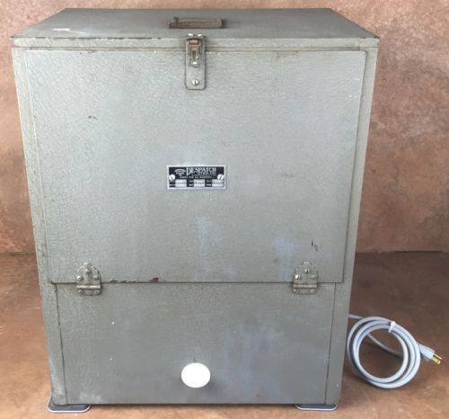 Despatch Laboratory Oven * Style: 288 * Type: 3-H * 205°C Max * Tested