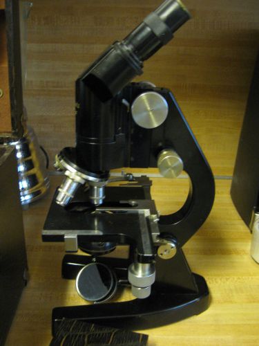 Vintage ernst leitz wetzlar  binocular microscope 4 objectives + extras + case for sale