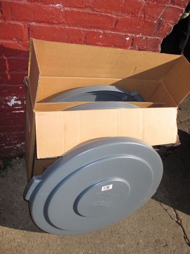 3 rubbermaid  brute gray lid for 44 gal round containers fg2655  new for sale