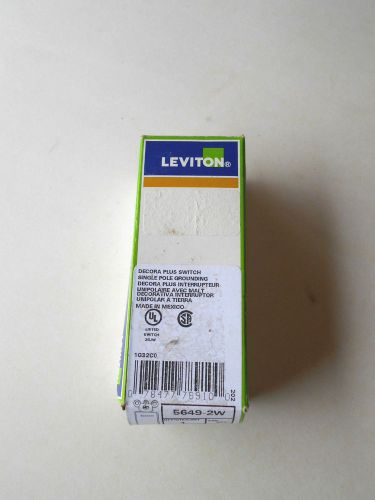 Leviton Decora Plus Single Pole Switch White Lighted 20A 277V AC/CA