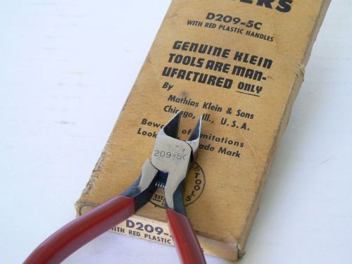 Vintage Klein Tools 5&#034; Electronics Diagonal Cutting Pliers Model D209-5C - USA