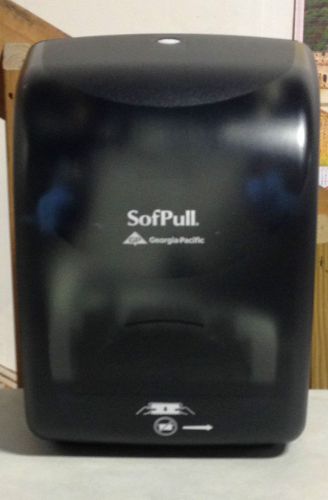 Georgia Pacific SofPull 59489 Touchless Towell Dispenser,Translucent Smoke NIB