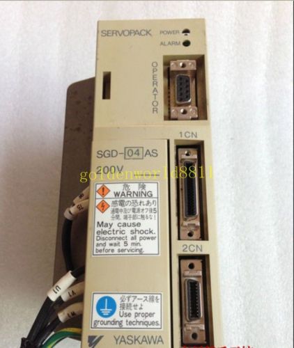 YASKAWA servo drivers SGD-04AS good in condition for industry use