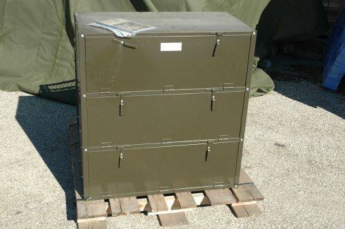 Storage/parts cabinet, 3-door, 7125-00-559-6223