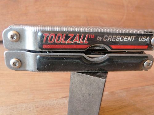 CRESCENT TOOLZALL MULTI TOOL &#034;USA&#034; , INCLUDES COPPER WIRE STRIPPERS
