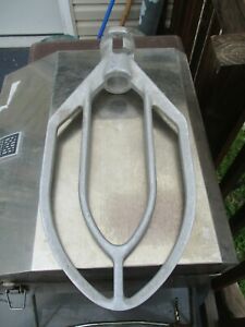 HOBART VMLH-30B PADDLE BEATER 60QT MIXER NSF7612--16 1/2&#034; X 8 1/8&#034; WIDE AS SHOWN