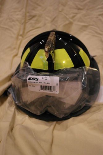 Cairn&#039;s 1010 deluxe structural fire helmet w/ ess goggles - black - nib for sale