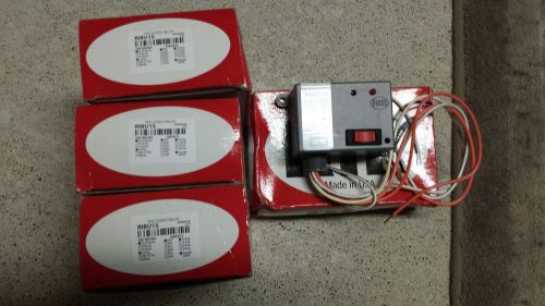 Ribu1s - enclosed relay 10amp spst-no - new for sale