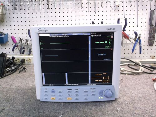 Datascope Spectrum Monitor W/ CO2 and Accessories