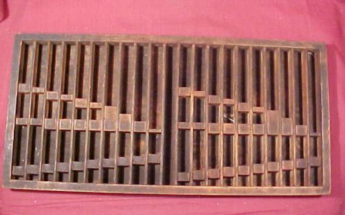 Old Wood Hamilton Mfg. Two Rivers Wi. Letter or Number Print Block Tray
