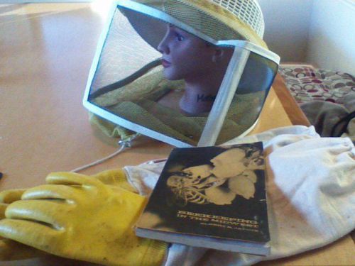 BeeKeeper Hat Helmet &amp; Long Gloves Mosquito Net Netting - Beekeeping Book