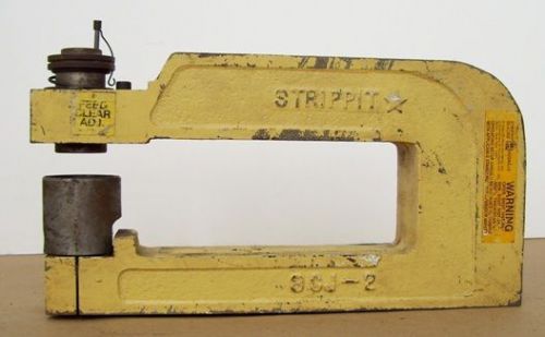 Strippit 8 6j2 hole punching unit 8&#034; throat for sale