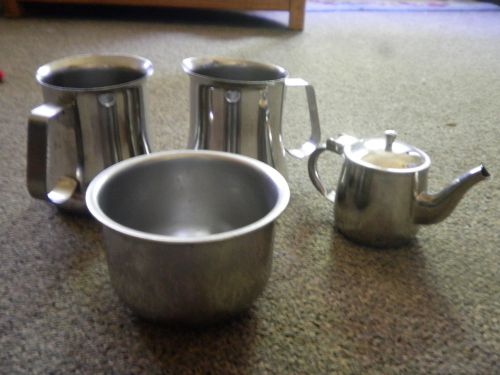 ASSORTED STAINLESS BAR/RESTURANT ITEMS  EUC
