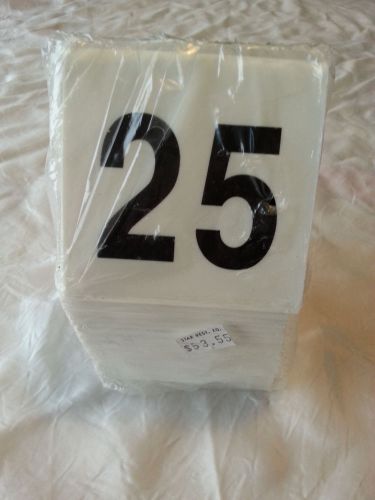 Cal-Mill 3&#034; x 3&#034; White w/ Black #1-25 Plastic Restaurant Table Number Tents #227