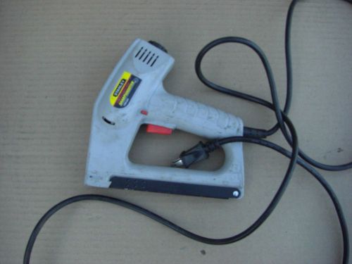 electric stapler
