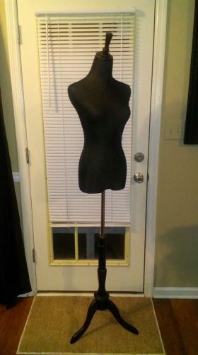 Female Dress Form Mannequin Torso Body Form Wood Stand Material Fabric Black Sm