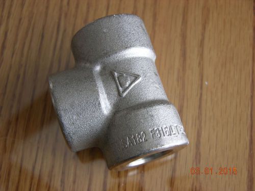 LOT 2 NEW  A/SA182 F316/LT TEE STAINLESS 1/2IN NPT PIPE FITTING