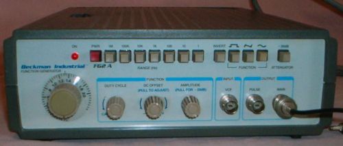 BECKMAN - CIRCUITMATE FG2-A - 2Mhz FUNCTION GENERATOR - Tested Works with Lead