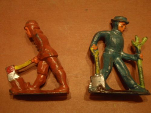 PLANTING &amp; CHOPPING DOWN A TREE.... TWO VINTAGE LEAD FIVE &amp; DIME STORE FIGURES