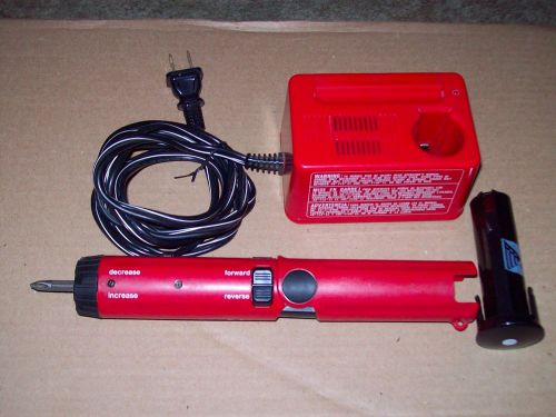 Milwaukee 6546-1 2 Spd Cordless Screwdriver Charger NEW Battery 2.4v Snap-on MAC