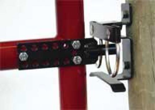 Dare DARE PRODUCTS 3260 &#034;TWO WAY&#034; UNIVERSAL GATE LATCH BLACK