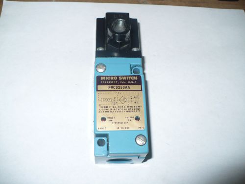 Micro Switch PVC0250AA Pressure Switch, New