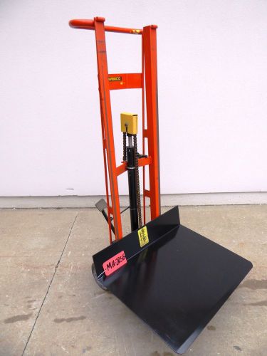 Wesco Model DPL-54-2230 Manual Pedal Platform (MH2056)