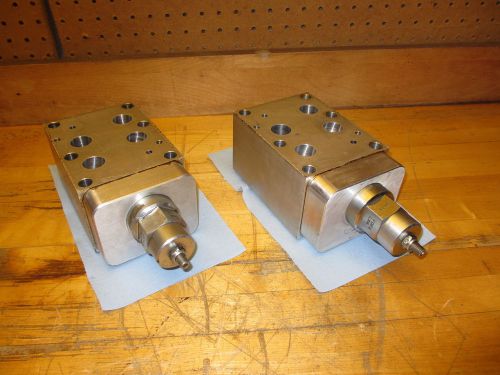 Sun hydraulics ibg hydraulic manifold valve block w/ fdfa lan cartridge valve for sale