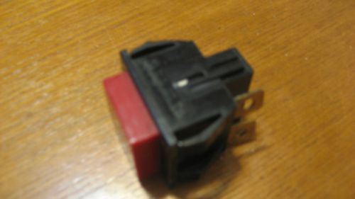 2690691 MASTER SWITCH WITH RED CAP FOR NSS WRANGLER 27-33