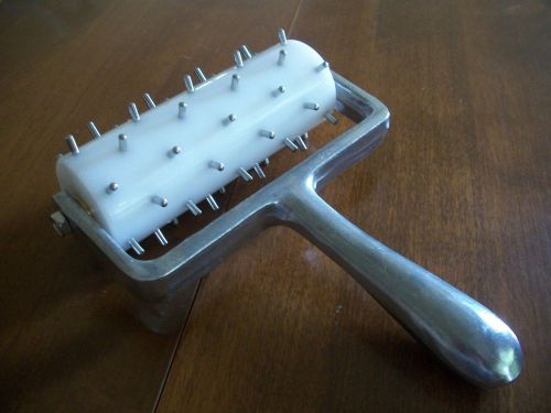 Metal casted handle 6 1/4&#034; wide dough docker for sale