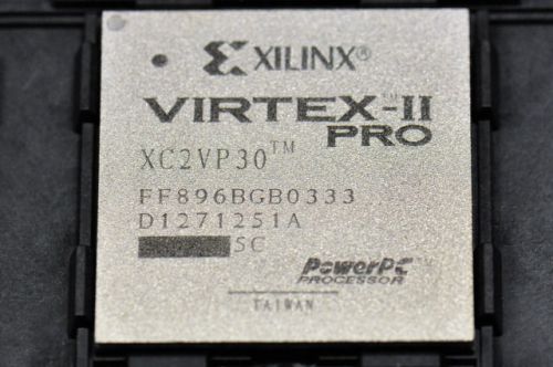 FPGA VIRTEX-II PRO™ FAMILY 30816 CELLS 1050MHZ 0.13UM/90NM (CM XC2VP30-5FF896C