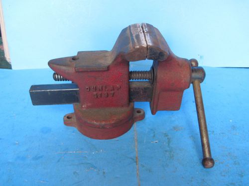 Vintage Cast Iron Dunlap No.5197  3 1/2&#034; Jaws Swivel Vise Hand Tool Made In USA