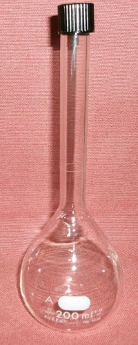 Pyrex 5650-200 200ml class a volumetric flask w screw cap excellent yq for sale