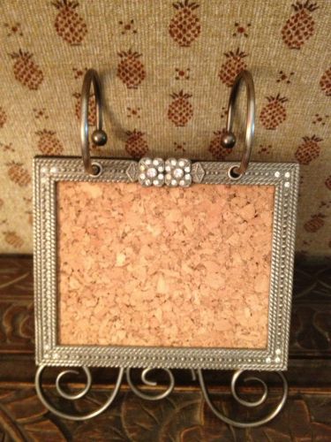 EASEL-STYLE CORK BULLETIN MESSAGE REMINDER BOARD WITH RHINESTONES PRETTY