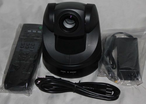 Sony EVI-D70 CCTV Camera WebCam Pan Tilt Zoom with Remote