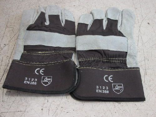 MAJESTIC GLOVE 4501CVP/9 SMALL LEATHER SPLIT WORK GLOVES (NEW) LOT OF 3 PAIR`S