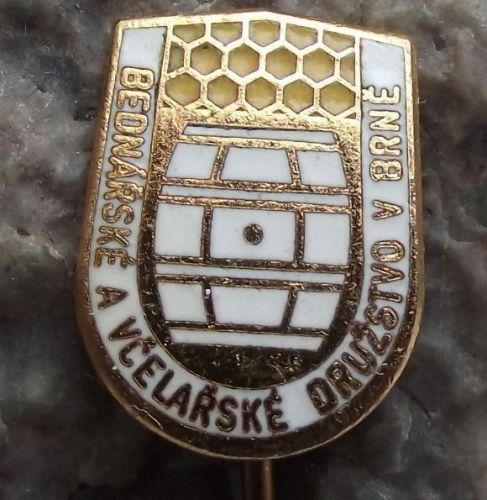 Bee keeping &amp; cooper barrel makers trade union of brno czechoslovakia pin badge for sale