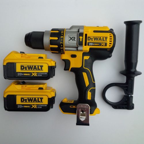 New dewalt dcd995 20 volt max brushless cordless hammer drill,2 dcb204 batteries for sale