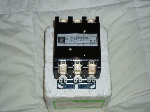 GE General Electric CR353EH3BB1 Contactor 240 V Coil. NEW
