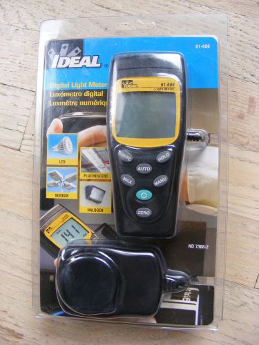Ideal 61-686 Digital Light Meter New in Package With Case