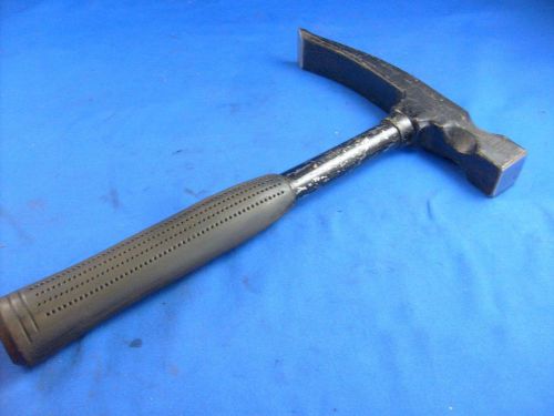Bricklayer&#039;s  hammer, 2 lb weight, steel shaft for sale
