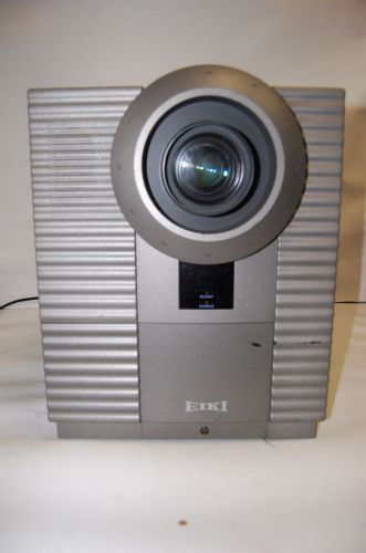 Eiki LC-6200U Multimedia Projector